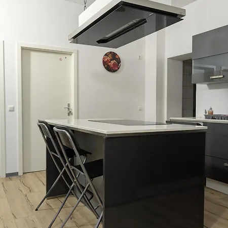 W121 - Teamwohnung In Meldorf