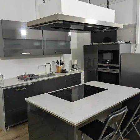 W121 - Teamwohnung In Meldorf