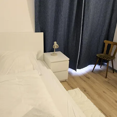 Apartment W121 - Teamwohnung In *